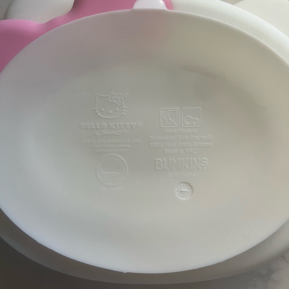 Used Bumkins Hello Kitty Silicone Grip Dish and two bibs. - Picture 3 of 5